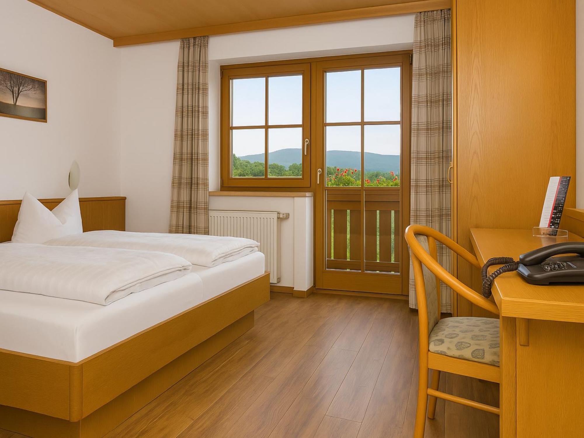 Garnihotel Zur Linde - Bayerischer Wald - Aktivcard Mit 154 Kostenfreien Leistungen - Kostenloser Parkplatz Lohberg Exterior foto